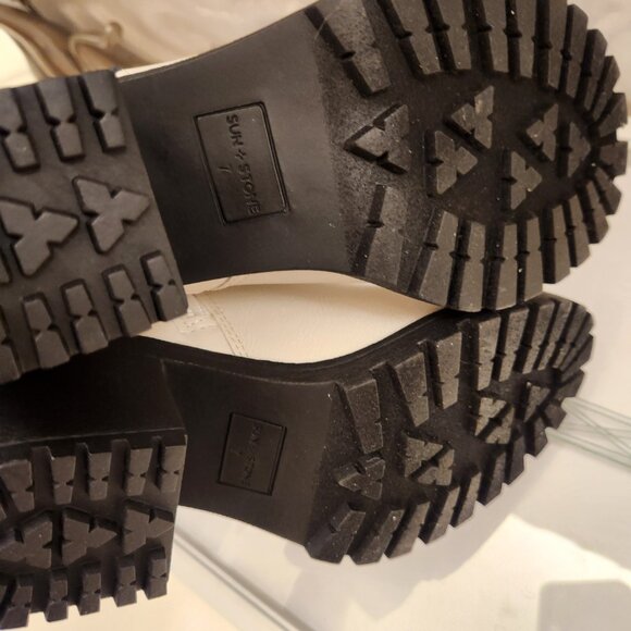 Sun + Stone "Morghan" White Booties. NIB. Size 7 - Picture 8 of 10